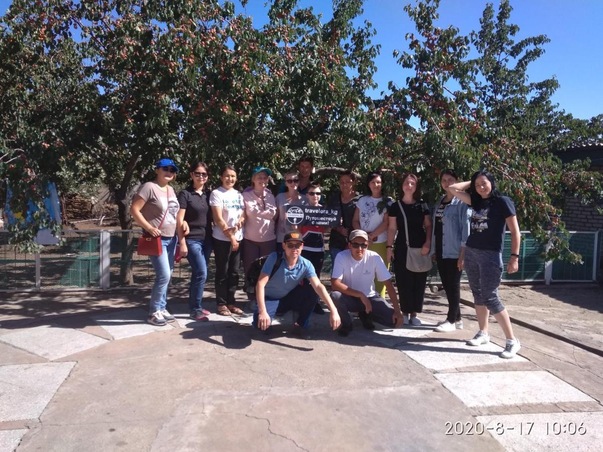 Meerim Guest House Bokonbayevo ภายนอก รูปภาพ