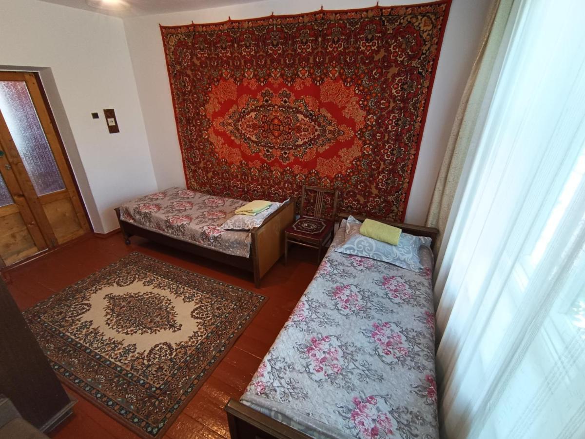Meerim Guest House Bokonbayevo ภายนอก รูปภาพ