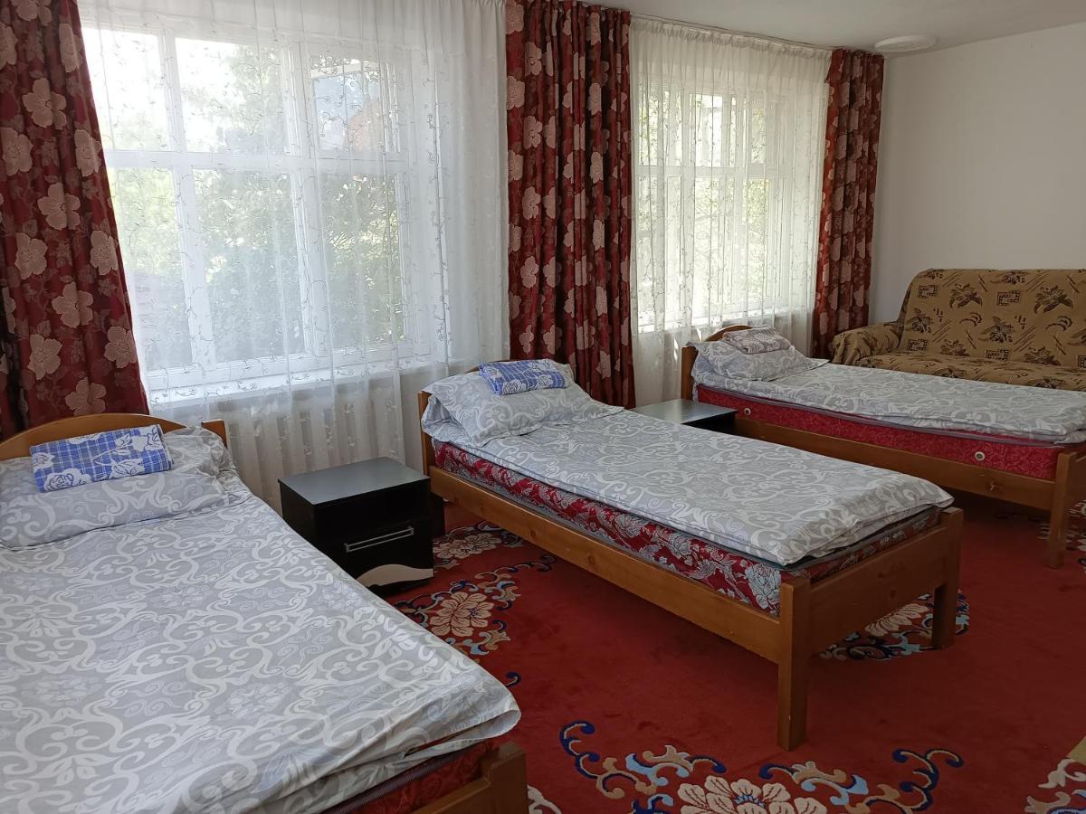 Meerim Guest House Bokonbayevo ภายนอก รูปภาพ