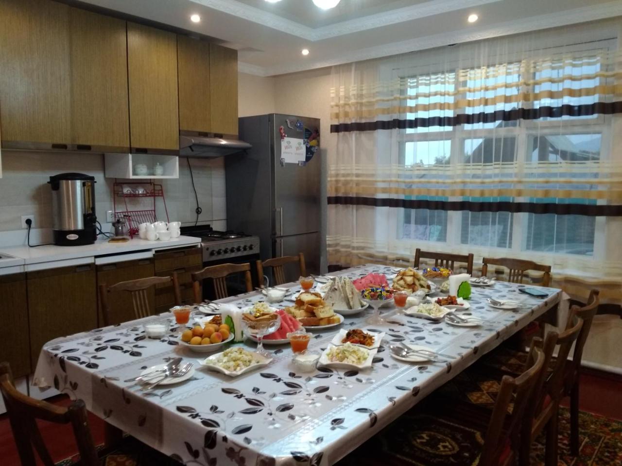 Meerim Guest House Bokonbayevo ภายนอก รูปภาพ